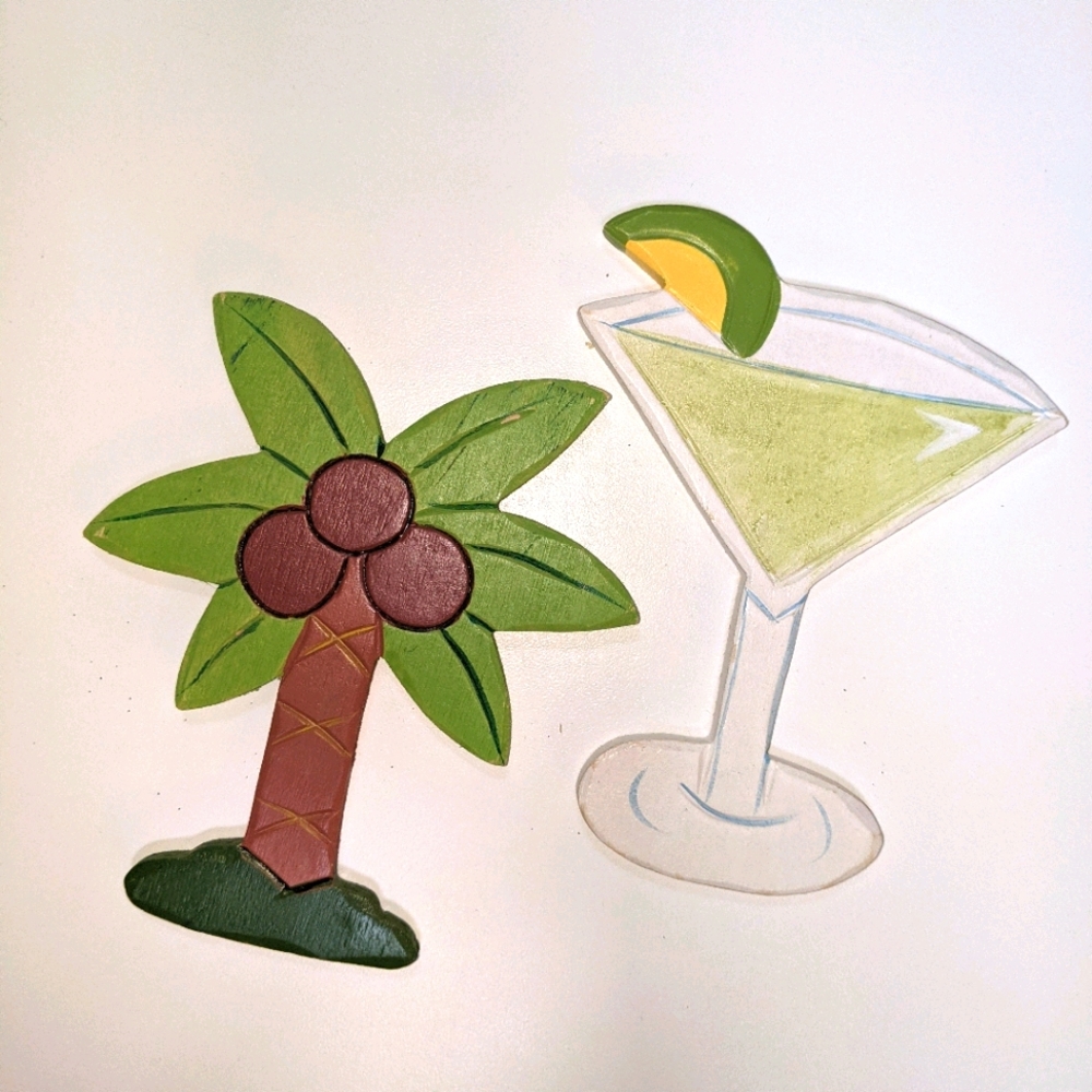 ♥️4 for $15♥️ Summer + Bar Decor!